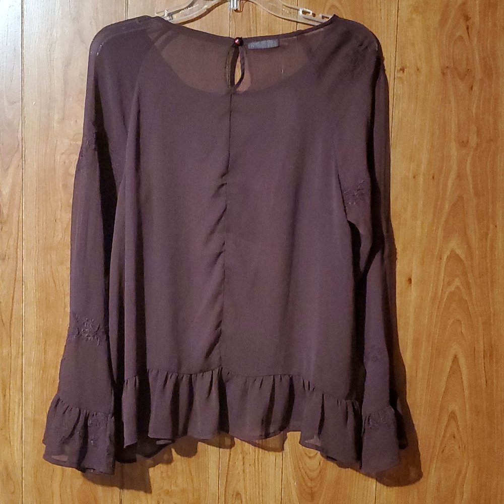 🌺 Maurices top 🌺 - Picture 3 of 3